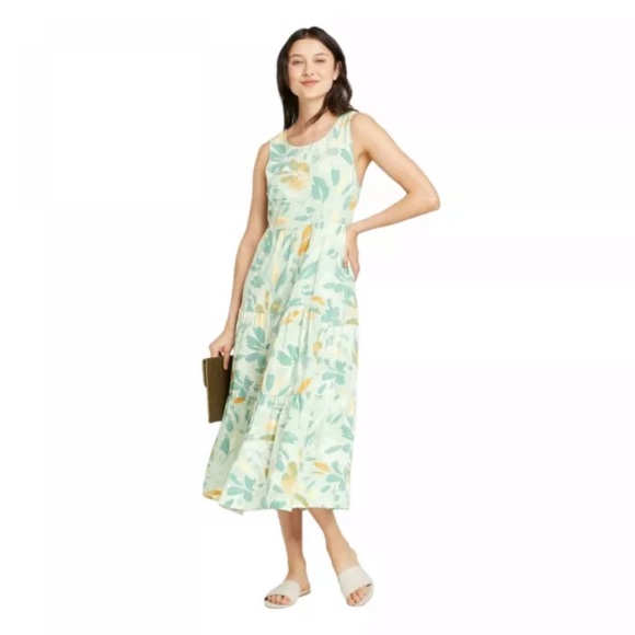 a new day Dresses & Skirts - Floral Sleeveless Maxi Dress